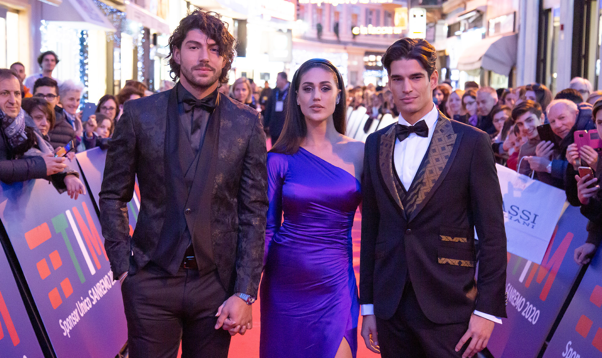 Ignazio Moser e Cecilia Rodriguez con Damian Alvarez sul tappeto rosso di Sanremo 2020