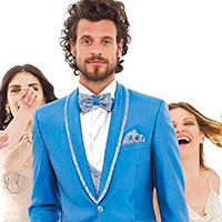 Tutti vogliono andrea versali Tutti vogliono andrea versali